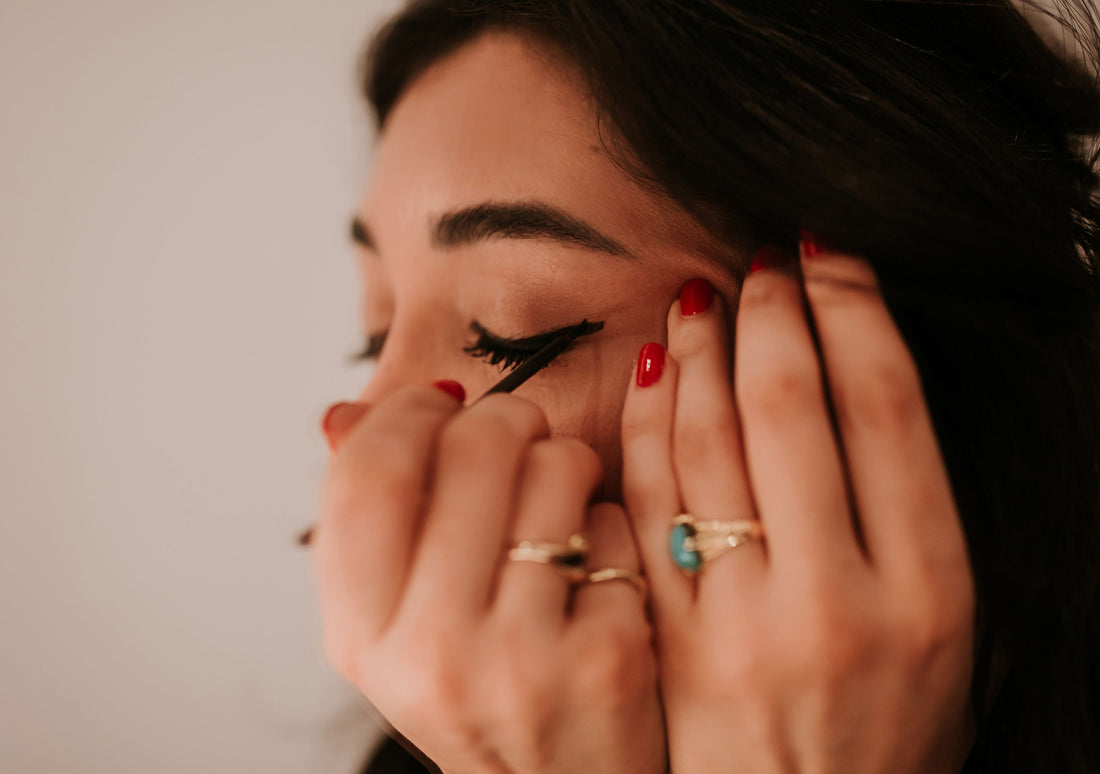 Sormeh Eyeliner: The Persian Beauty Ritual Behind Dark Eyes